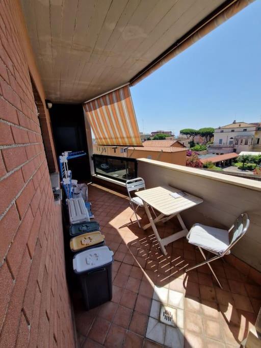 Terrazza A Nettuno E Chiesa Giubilare Santa Maria Goretti Esterno foto